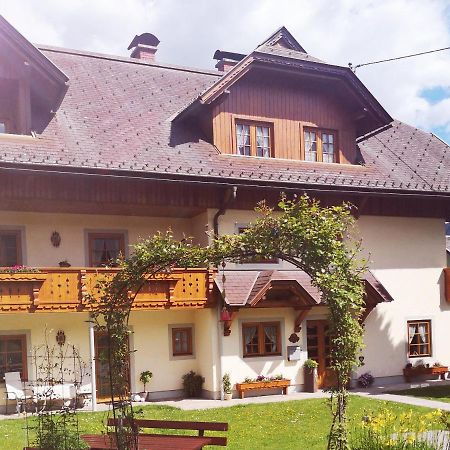 Apartment Gaestehaus Wastian Вайсбриах Екстериор снимка