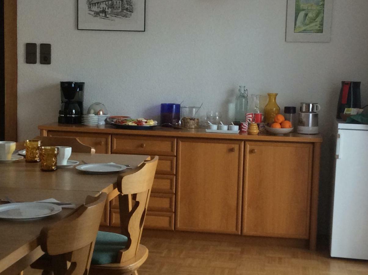 Apartment Gaestehaus Wastian Вайсбриах Екстериор снимка